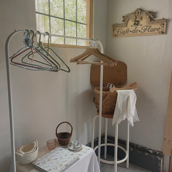 Meet your Posher, Channing - Picture 8 of 16